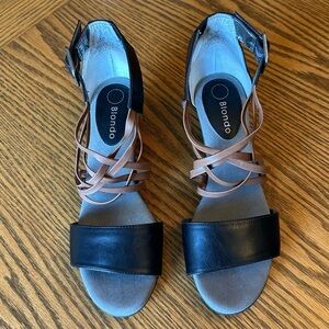 Blondo Black Leather & Brown Strappy Wedge Heel Adjustable Buckle Sandals Size 9